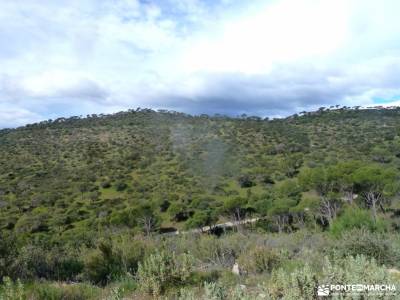 Senda del Yelmo - Cuerda de la Parada; viaje exclusivo naturaleza viajes agencia de viajes en autobu